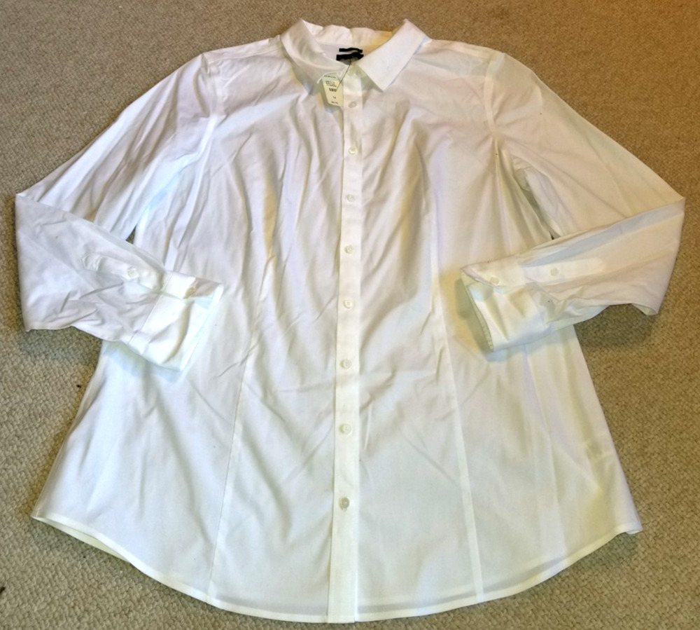 NWT $84 Womens top-TALBOTS-white button-up "Wrinkle Resistant" fitted Classic-14